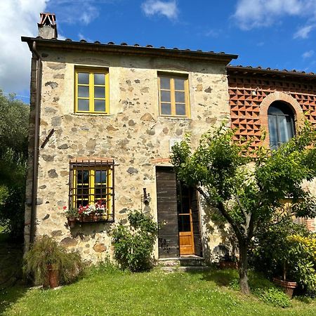 La Casina Dei Frati Villa Lucca Exterior photo